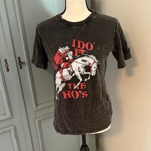 Black (faded) Santa Graphic T-Shirt - funny Christmas tee